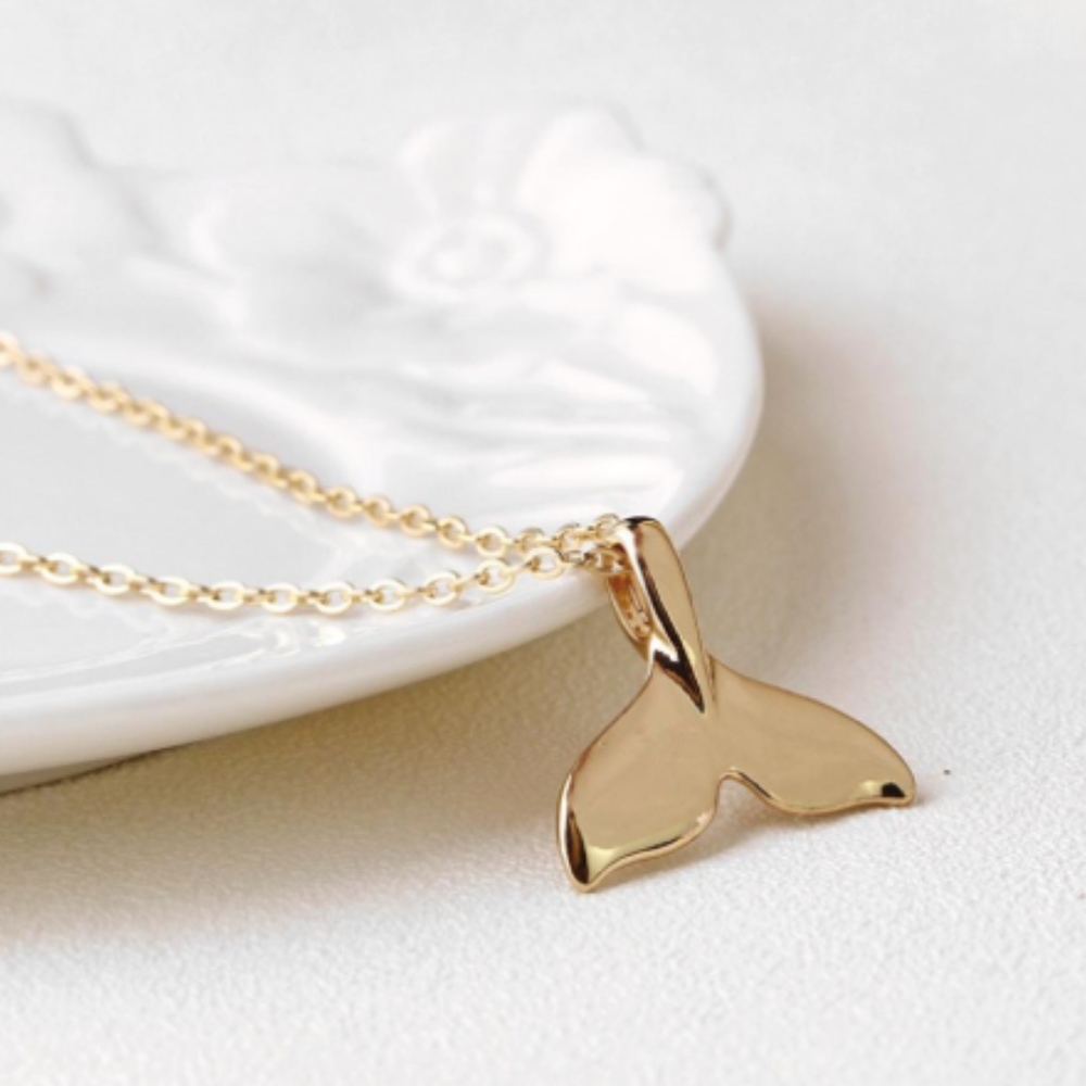 'To the Sea' Mermaid Tail Necklace - Picture 5 of 7